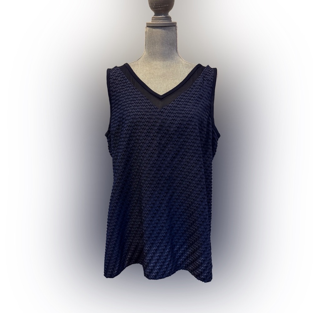 St. John Black Label Blue and Black Textured Tank Top, Size L